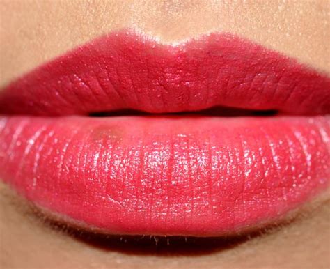 Chanel Taffeta Rose Rouge Coco Lipstick Review, Photos, 